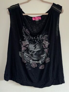 Retro Doll womens Black Skull & Rose Graphic Tank Top
